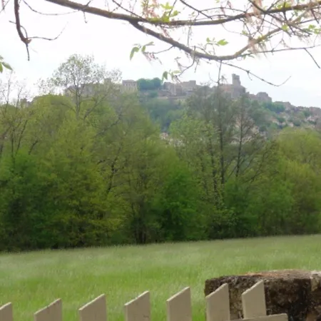 Maison De 3 Chambres A Cordes Sur Ciel Avec Magnifique Vue Sur La Ville Jardin Clos Et Wifi Cordes-sur-Ciel